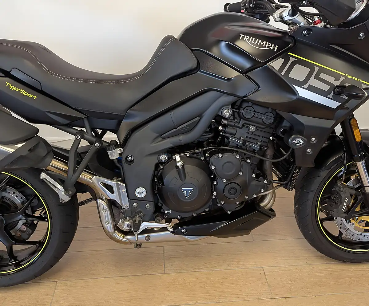 Used 2017 Triumph Tiger 1050 Sport Black - Interior and Exterior details 6