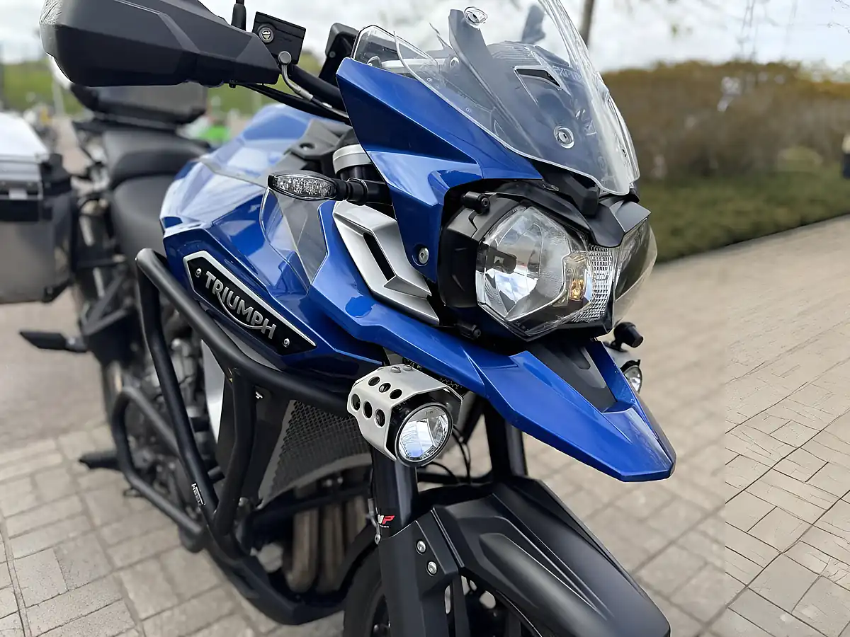Used 2017 Triumph Tiger Explorer Xrt Blue - Interior and Exterior details 15