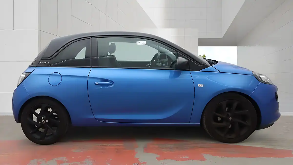 Used 2017 Vauxhall Adam Energised Blue - Interior and Exterior details 5