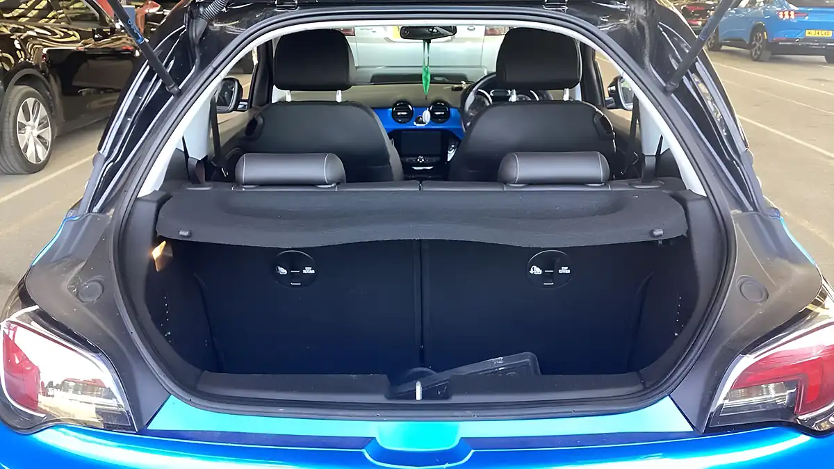 Used 2017 Vauxhall Adam Energised Blue - Interior and Exterior details 9