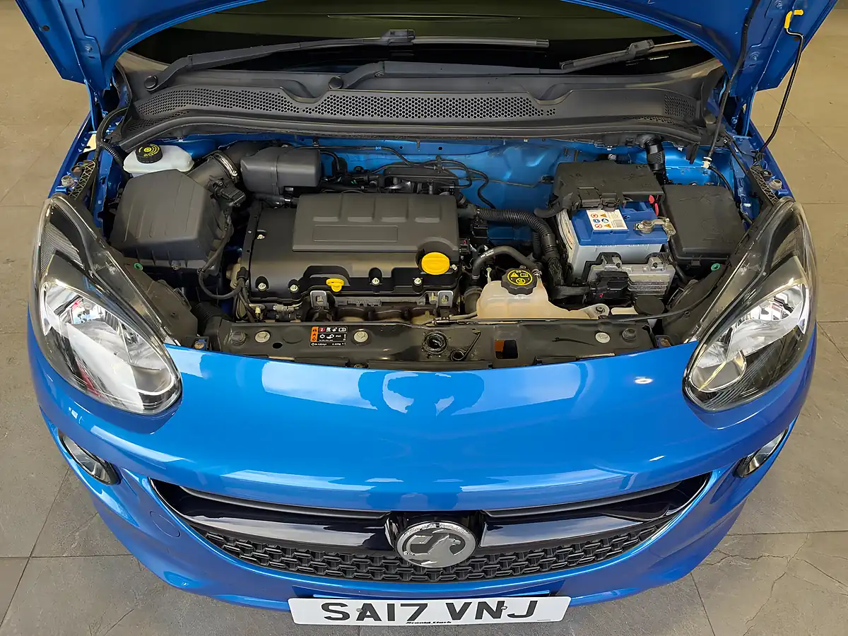 Used 2017 Vauxhall Adam Energised Blue - Interior and Exterior details 17