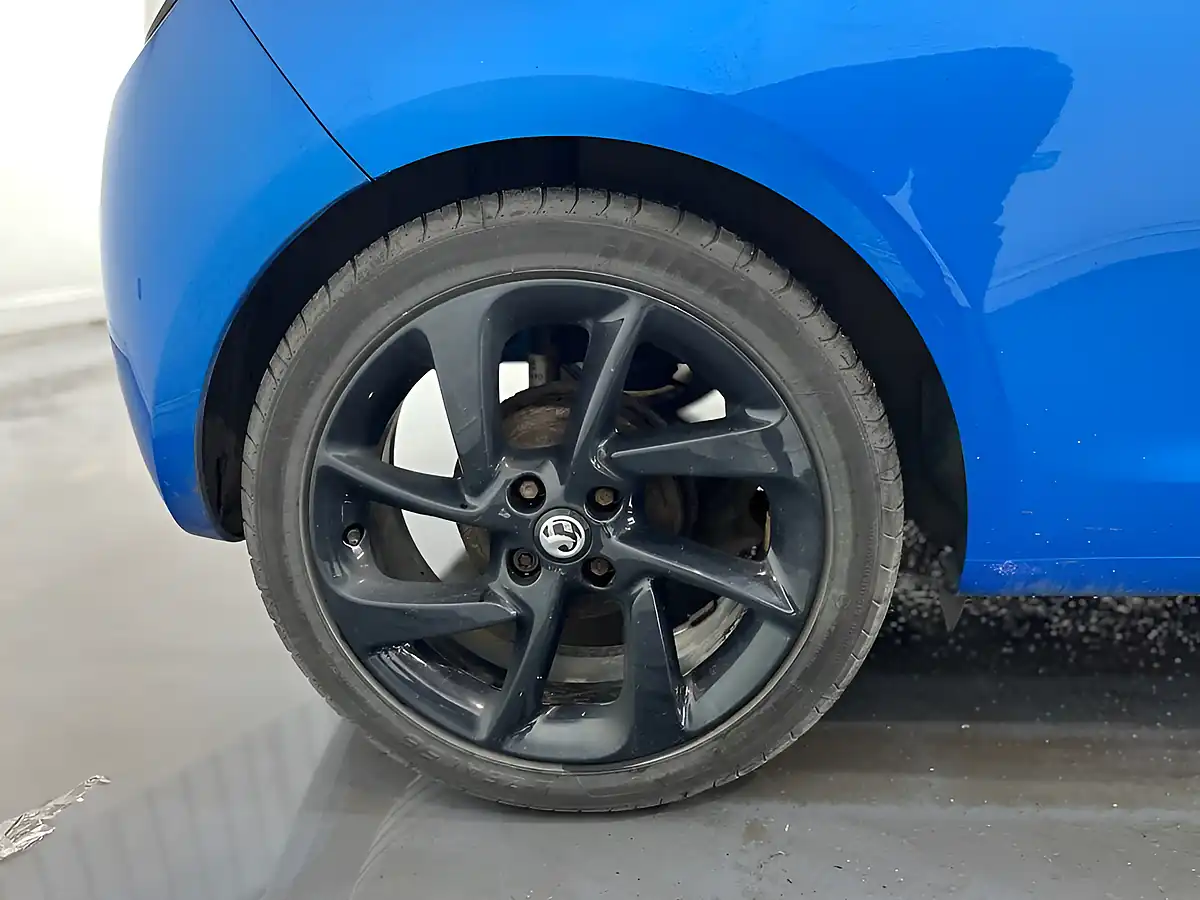Used 2017 Vauxhall Adam Energised Blue - Interior and Exterior details 8