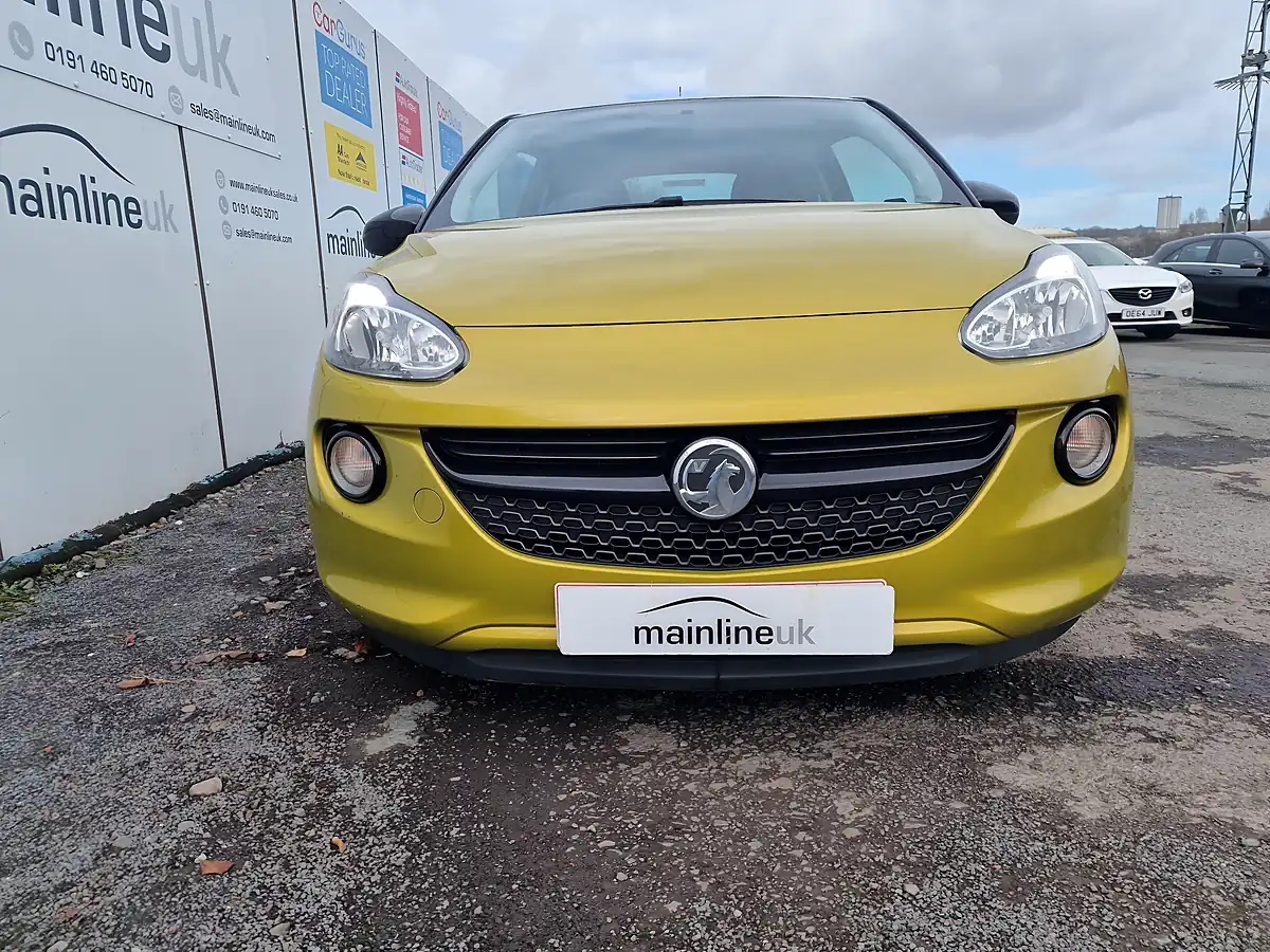 Used 2017 Vauxhall Adam Energised Gold - Interior and Exterior details 2