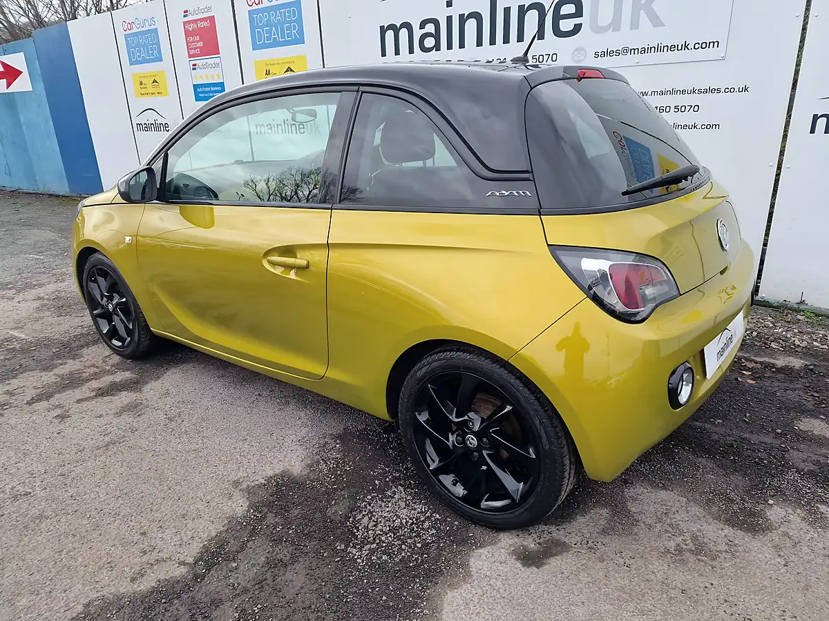Used 2017 Vauxhall Adam Energised Gold - Interior and Exterior details 8