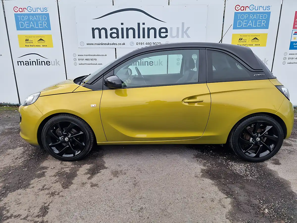 Used 2017 Vauxhall Adam Energised Gold - Interior and Exterior details 9