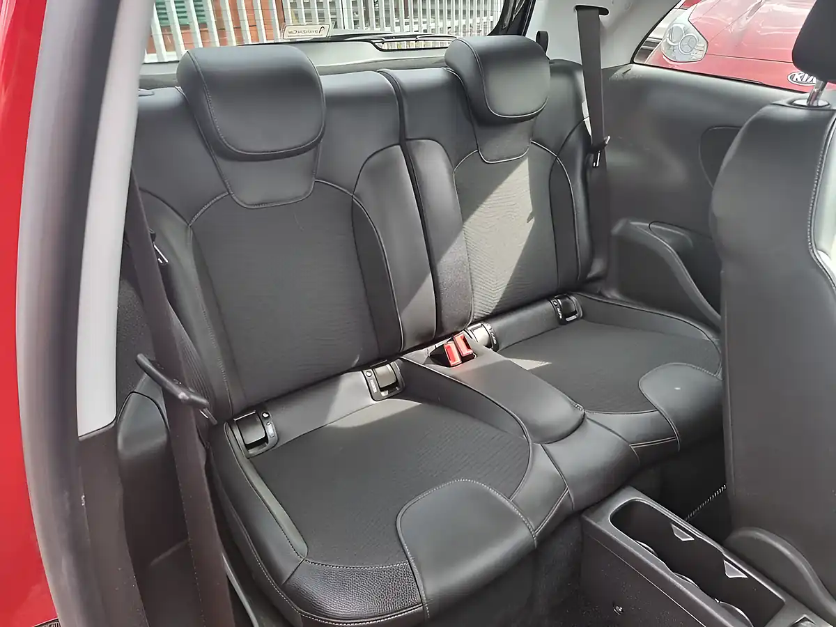 Used 2017 Vauxhall Adam Energised Red - Interior and Exterior details 15