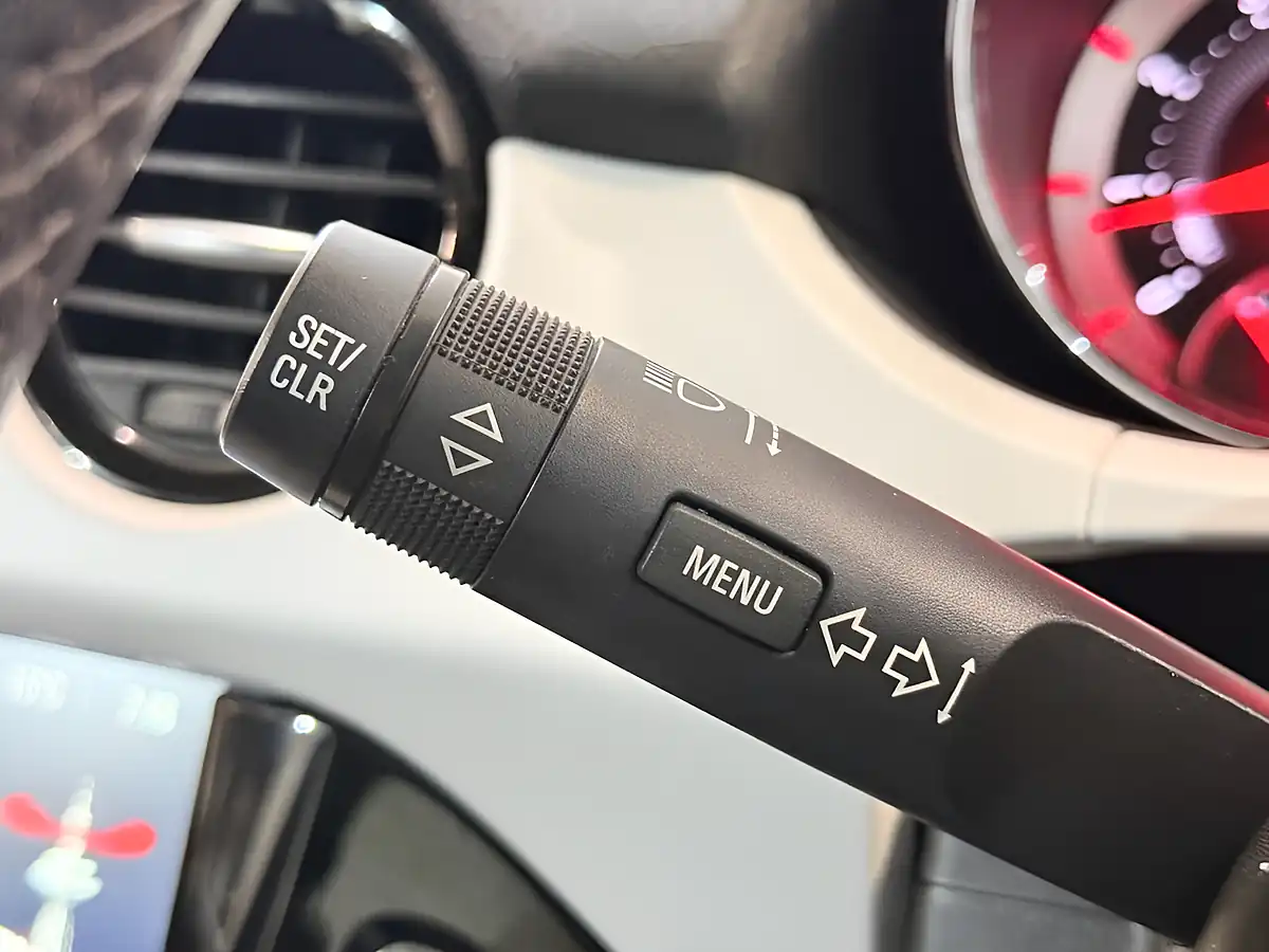 Used 2017 Vauxhall Adam Energised White - Interior and Exterior details 18