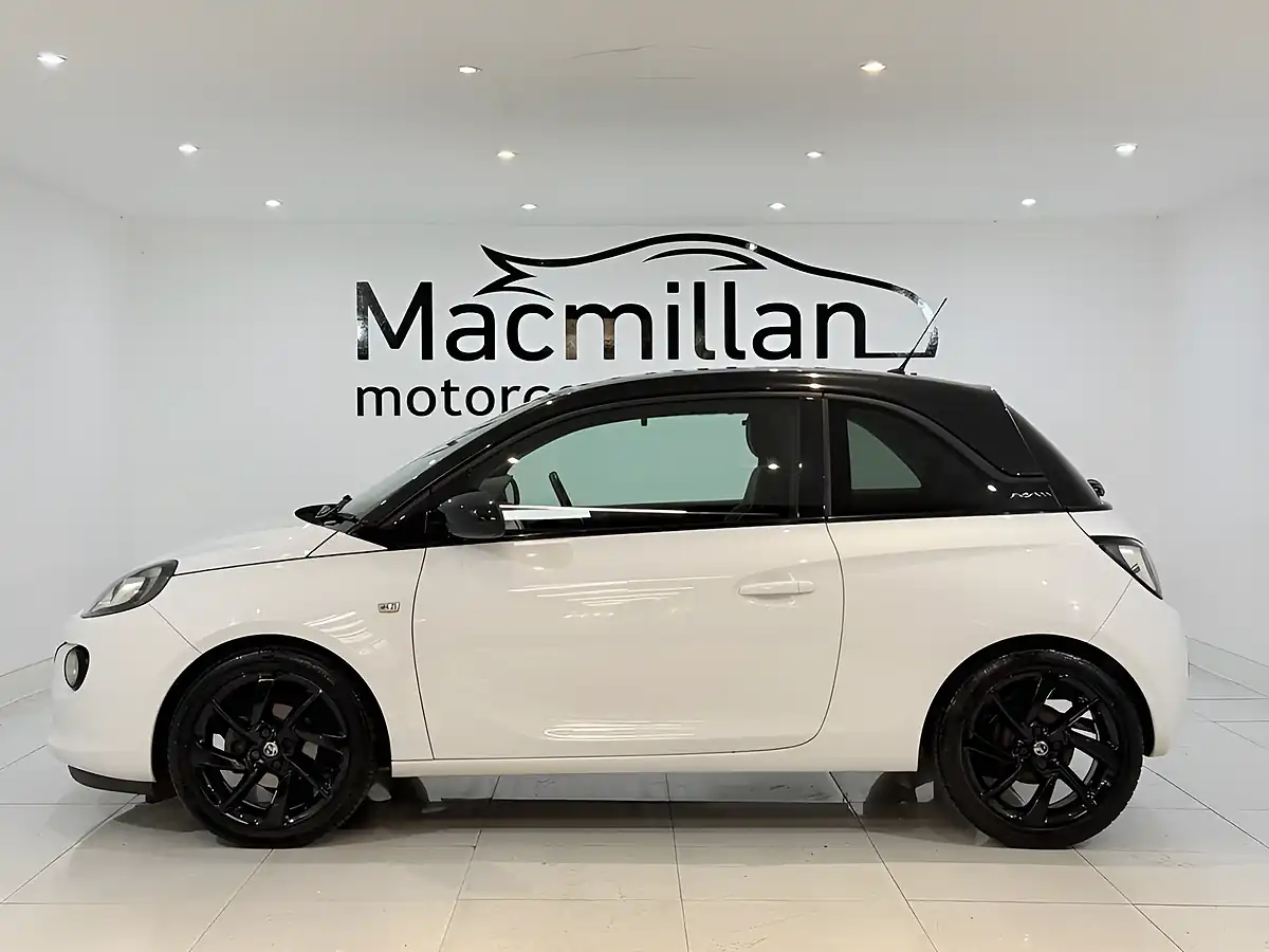 Used 2017 Vauxhall Adam Energised White - Interior and Exterior details 9