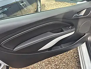 Used 2017 Vauxhall Adam Energised White - Interior and Exterior details 16