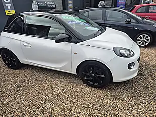 Used 2017 Vauxhall Adam Energised White - Interior and Exterior details 3