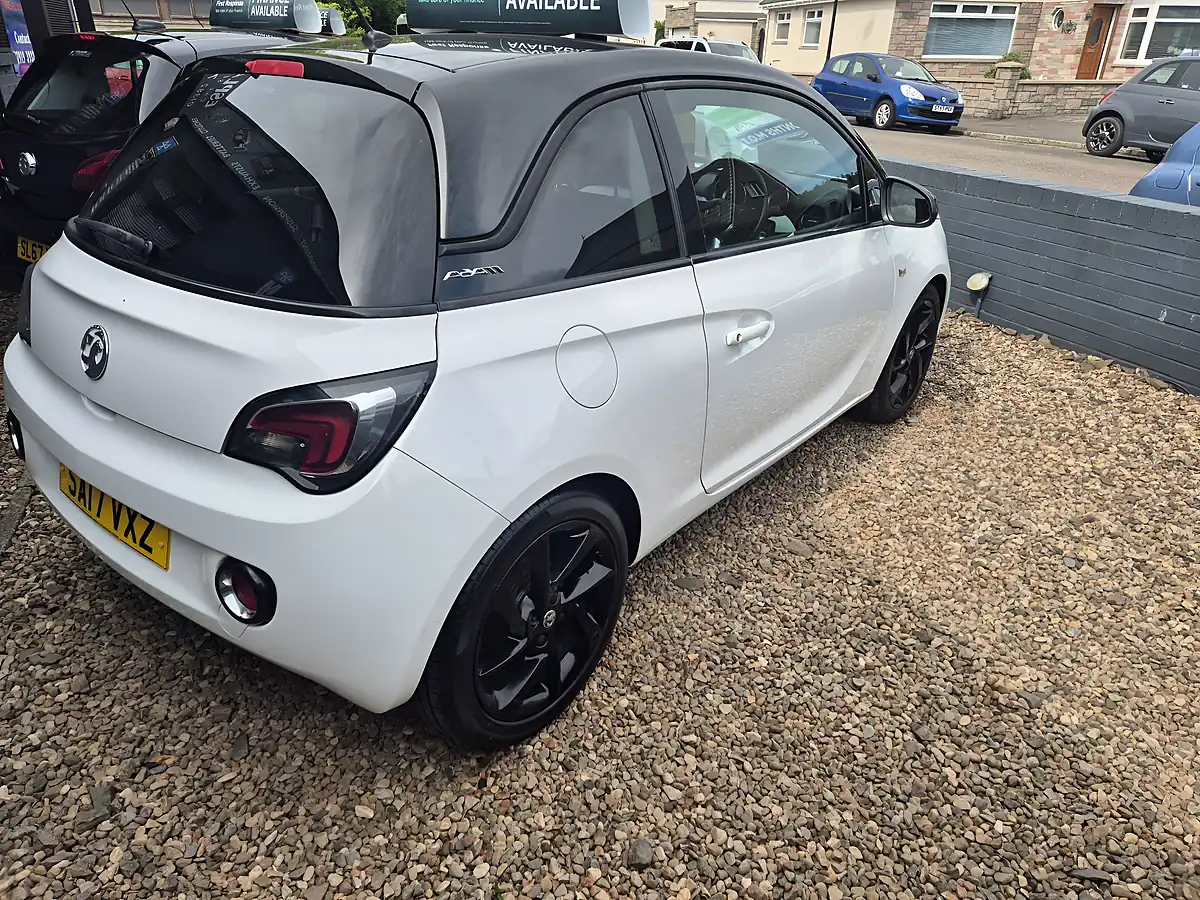 Used 2017 Vauxhall Adam Energised White - Interior and Exterior details 4