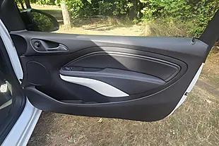 Used 2017 Vauxhall Adam Energised White - Interior and Exterior details 13