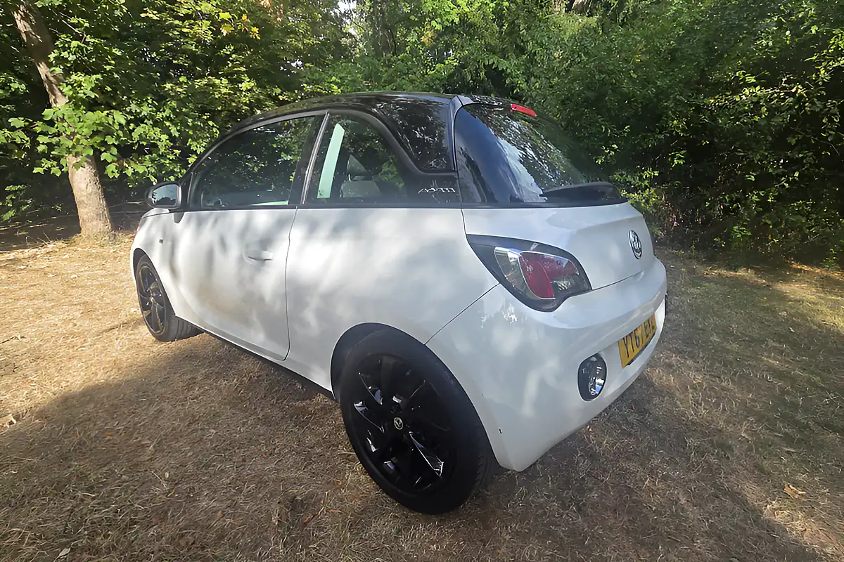 Used 2017 Vauxhall Adam Energised White - Interior and Exterior details 5