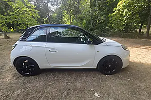 Used 2017 Vauxhall Adam Energised White - Interior and Exterior details 9