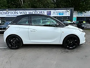 Used 2017 Vauxhall Adam Energised White - Interior and Exterior details 6