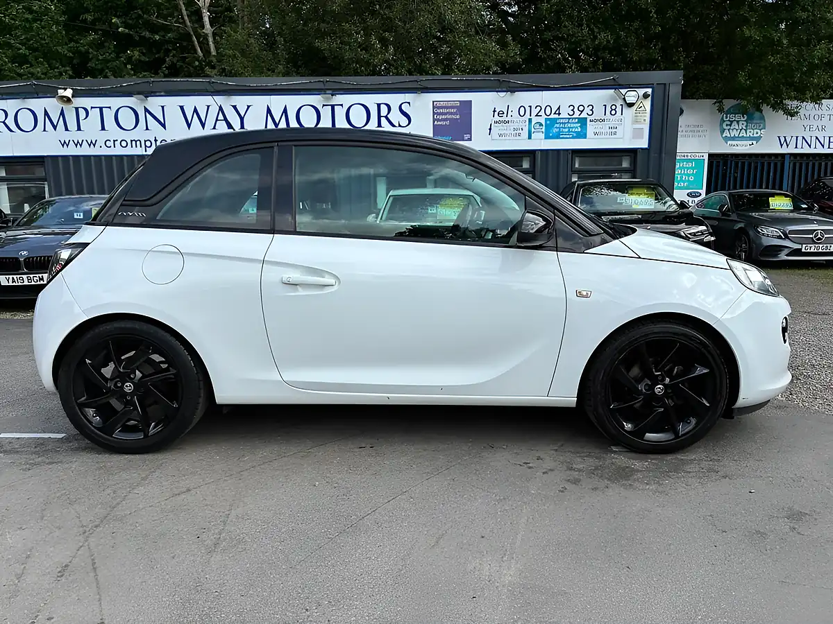 Used 2017 Vauxhall Adam Energised White - Interior and Exterior details 6