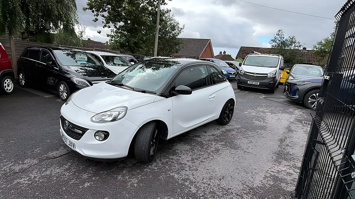 Used 2017 Vauxhall Adam Energised White - Interior and Exterior details 2