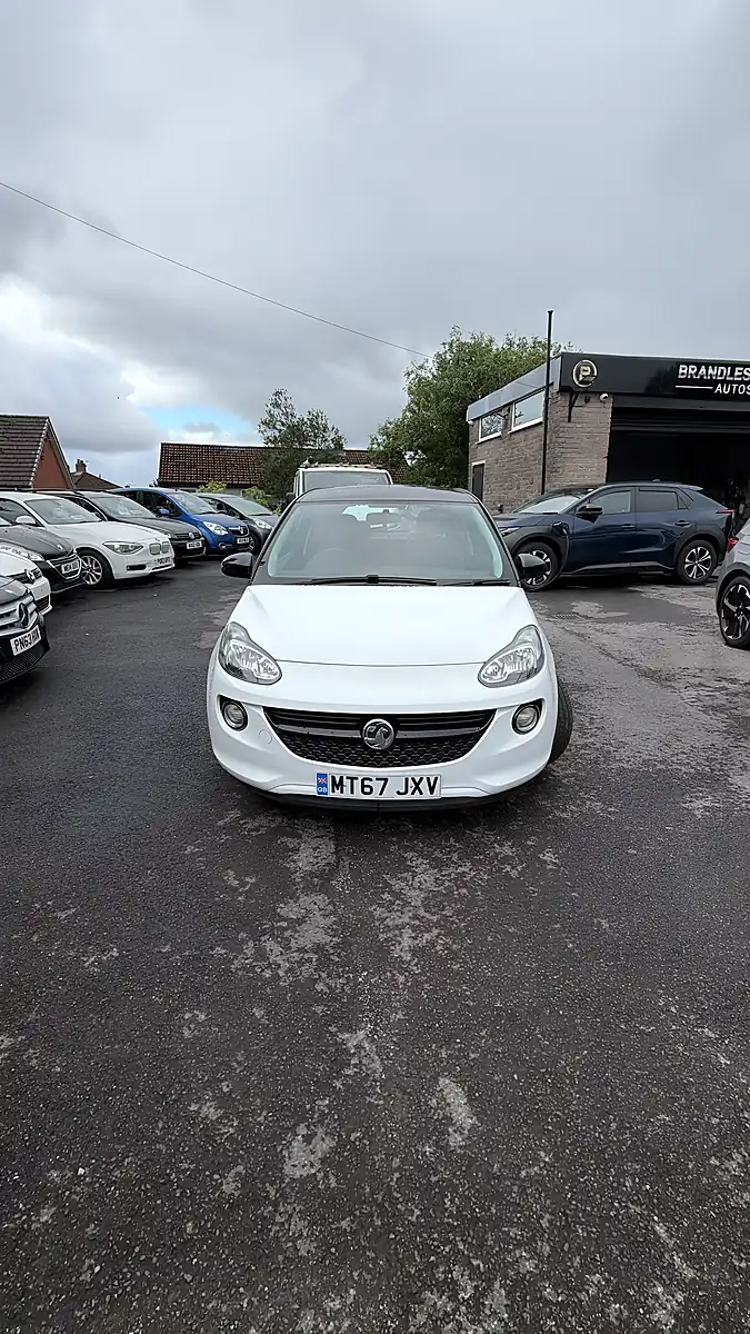 Used 2017 Vauxhall Adam Energised White - Interior and Exterior details 3