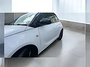 Used 2017 Vauxhall Adam Energised White - Interior and Exterior details 11
