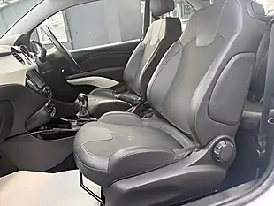 Used 2017 Vauxhall Adam Energised White - Interior and Exterior details 13