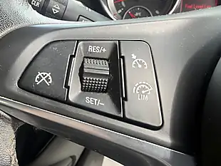 Used 2017 Vauxhall Adam Energised White - Interior and Exterior details 19
