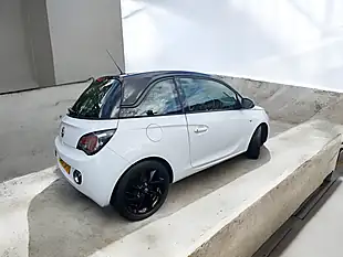 Used 2017 Vauxhall Adam Energised White - Interior and Exterior details 6
