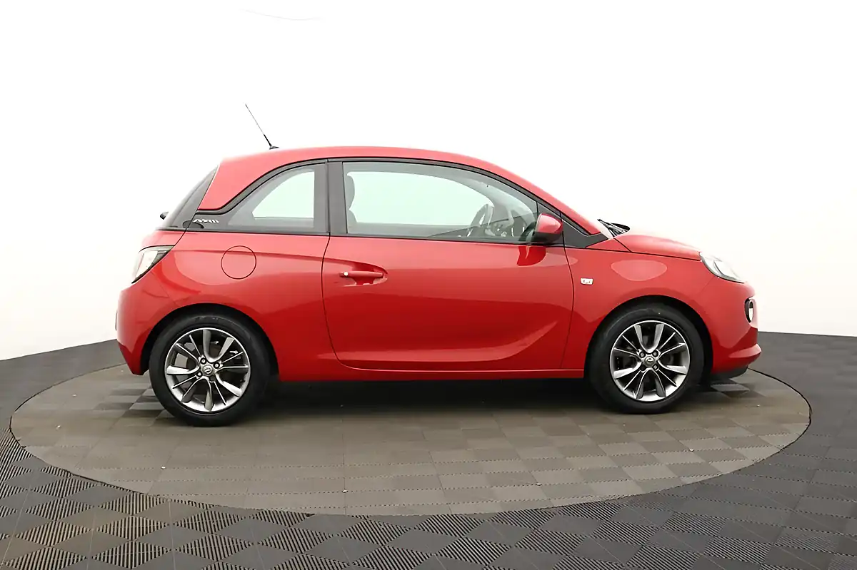 Used 2017 Vauxhall Adam Jam Red - Interior and Exterior details 2