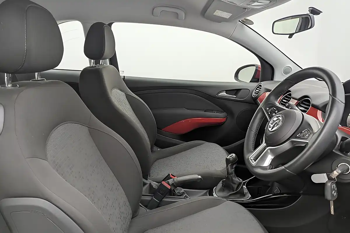 Used 2017 Vauxhall Adam Jam Red - Interior and Exterior details 3
