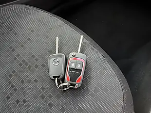 Used 2017 Vauxhall Adam Jam Red - Interior and Exterior details 17