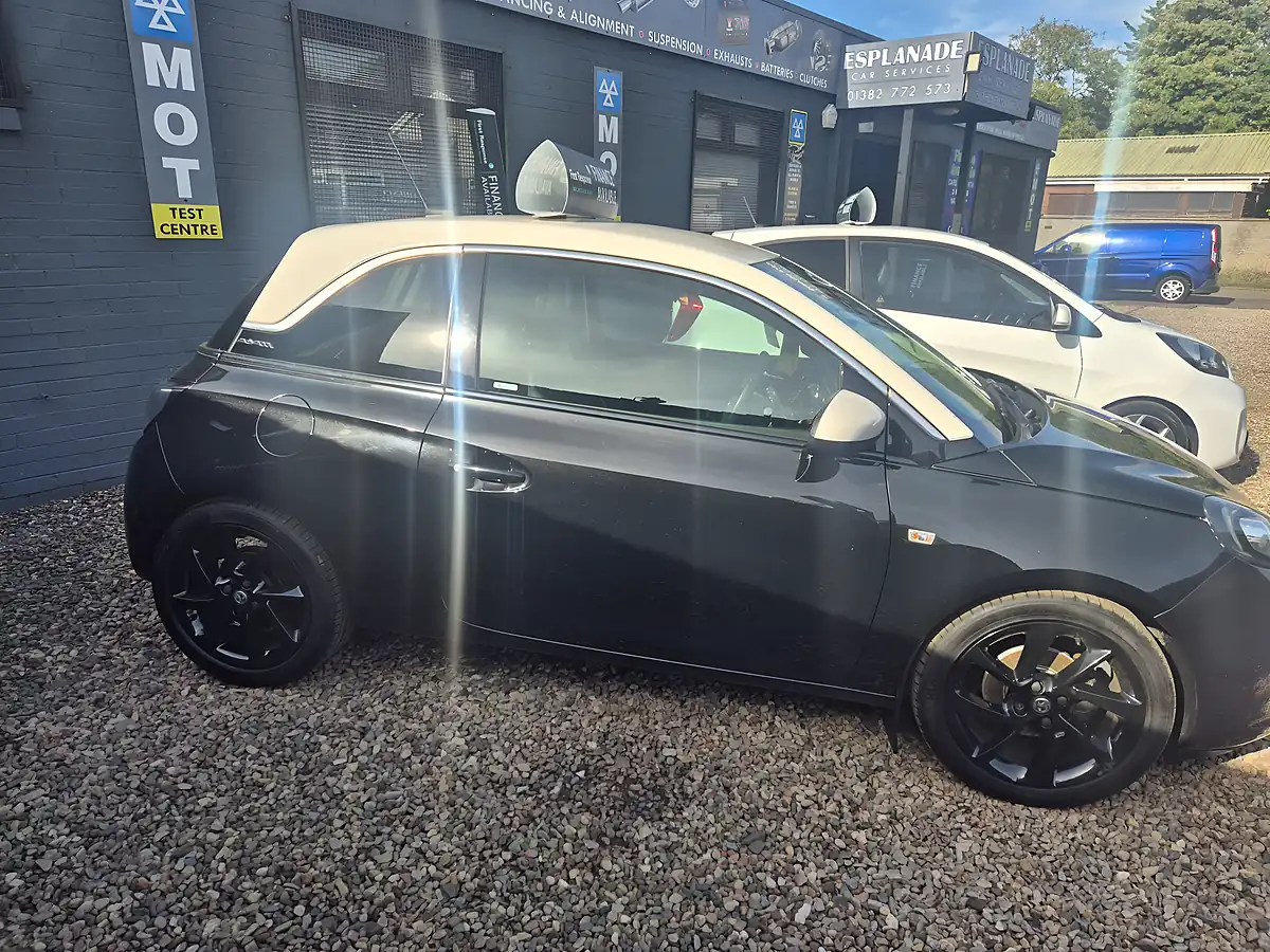 Used 2017 Vauxhall Adam Slam Black - Interior and Exterior details 6