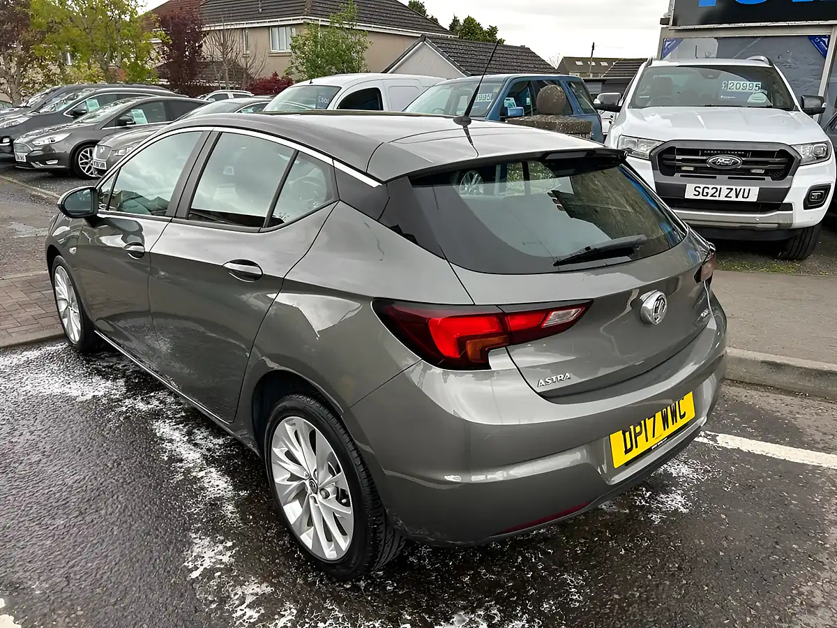 Used 2017 Vauxhall Astra Design Grey - Interior and Exterior details 3