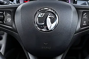 Used 2017 Vauxhall Astra Design Silver - Interior and Exterior details 20