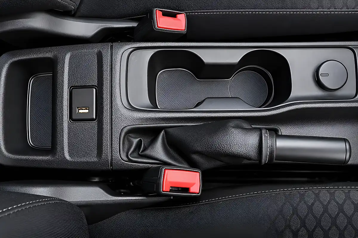 Used 2017 Vauxhall Astra Design Silver - Interior and Exterior details 20