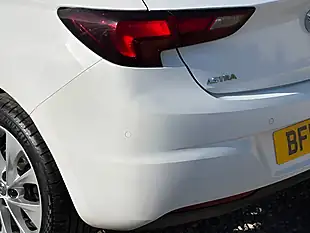 Used 2017 Vauxhall Astra Design White - Interior and Exterior details 8