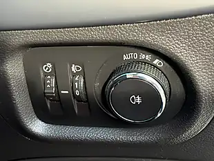 Used 2017 Vauxhall Astra Design White - Interior and Exterior details 2