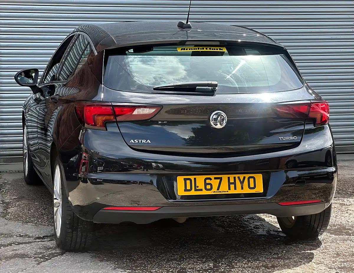 Used 2017 Vauxhall Astra Elite Black - Interior and Exterior details 19