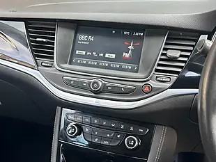 Used 2017 Vauxhall Astra Elite Black - Interior and Exterior details 8