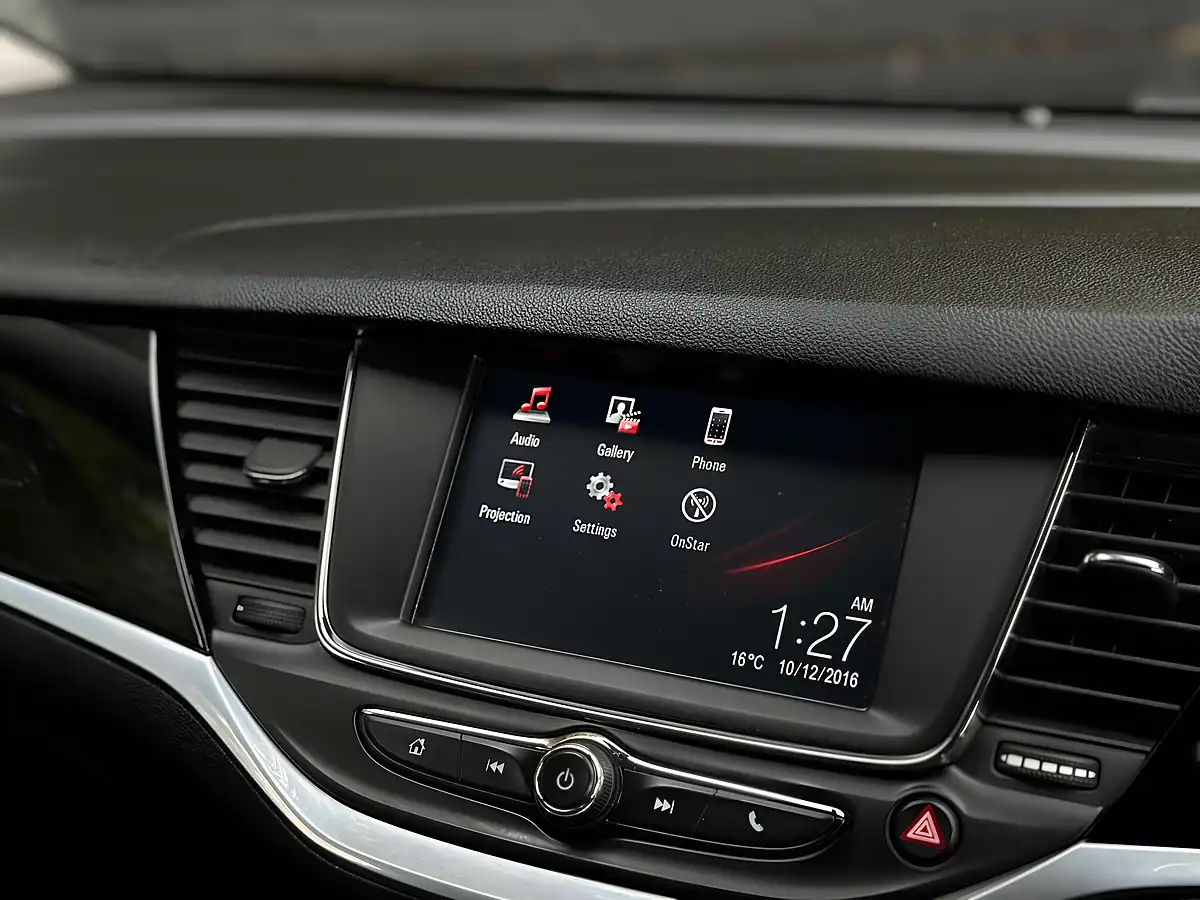 Used 2017 Vauxhall Astra Elite Black - Interior and Exterior details 19