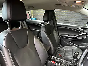 Used 2017 Vauxhall Astra Elite Black - Interior and Exterior details 6