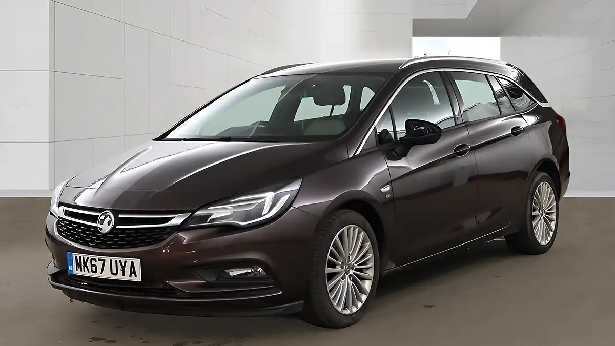 Used 2017 Vauxhall Astra Elite Brown - Front View