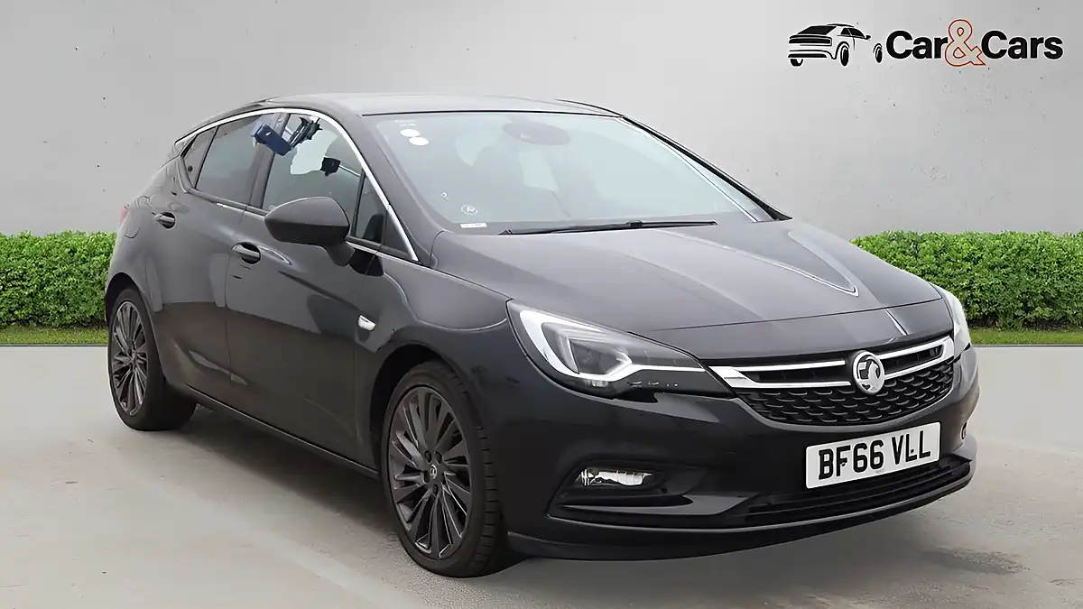 Used 2017 Vauxhall Astra Elite Nav Black - Front View