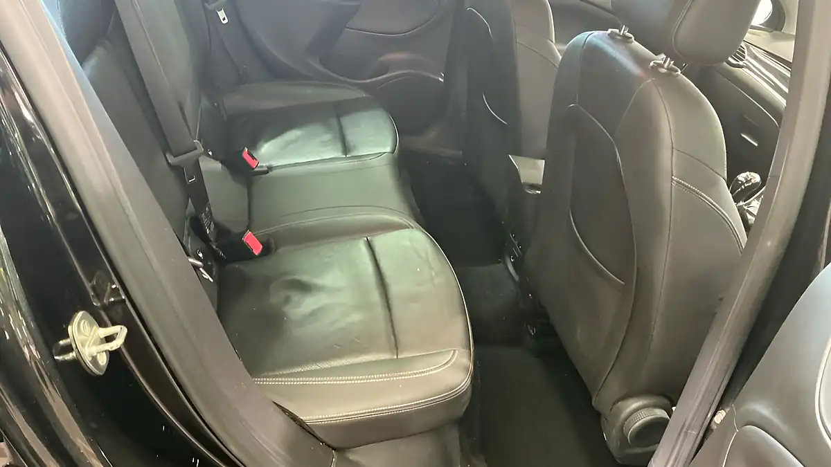 Used 2017 Vauxhall Astra Elite Nav Black - Interior and Exterior details 15