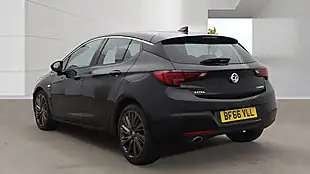 Used 2017 Vauxhall Astra Elite Nav Black - Interior and Exterior details 9