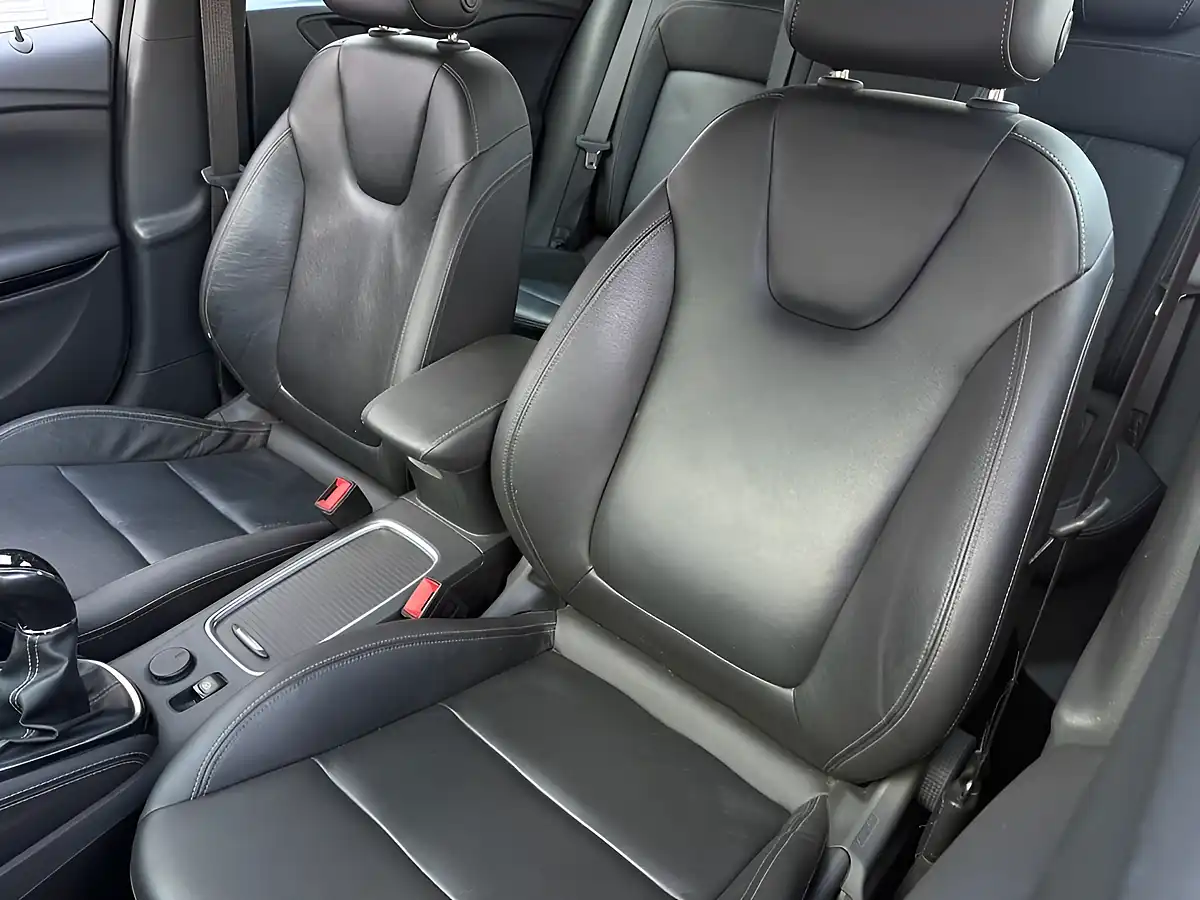 Used 2017 Vauxhall Astra Elite Nav Grey - Interior and Exterior details 10