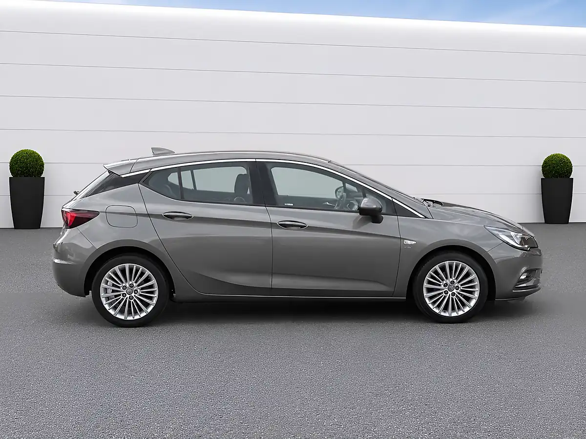 Used 2017 Vauxhall Astra Elite Nav Grey - Interior and Exterior details 6