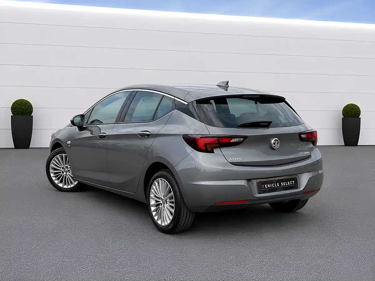 Used 2017 Vauxhall Astra Elite Nav Grey - Interior and Exterior details 7