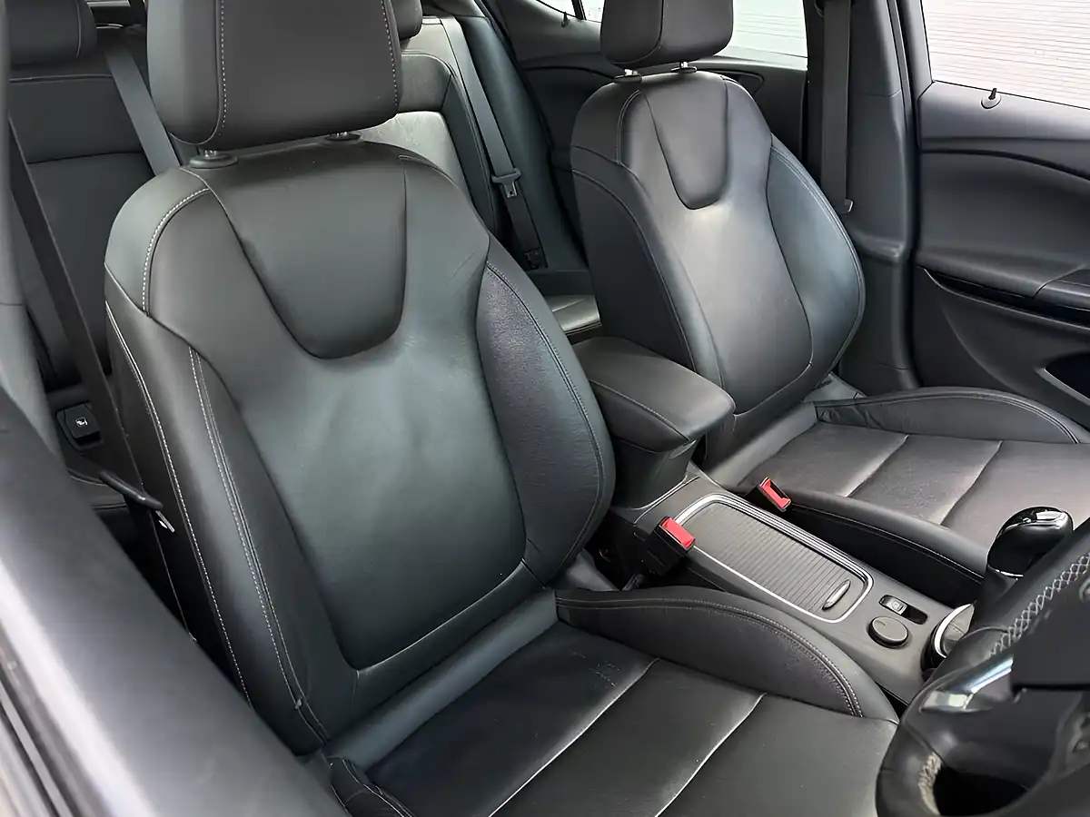 Used 2017 Vauxhall Astra Elite Nav Grey - Interior and Exterior details 9