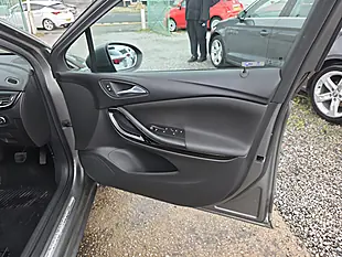 Used 2017 Vauxhall Astra Elite Nav Grey - Interior and Exterior details 16