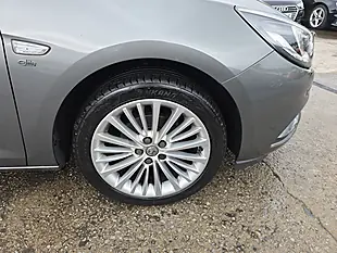 Used 2017 Vauxhall Astra Elite Nav Grey - Interior and Exterior details 19