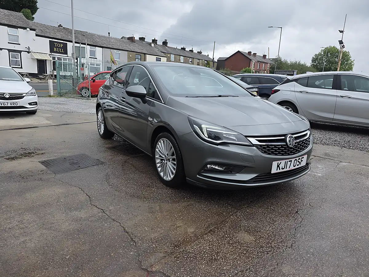 Used 2017 Vauxhall Astra Elite Nav Grey - Interior and Exterior details 3
